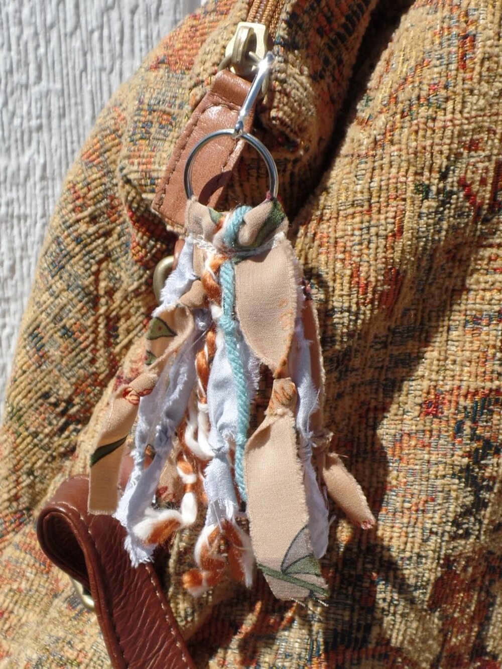 Hand Crafted Clip On Textile MINI Swag - Picture 1 of 4